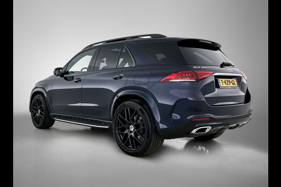 Mercedes-Benz GLE 350 e 4MATIC Premium Plus Panoramadak\ 22 inch Lichtmetalen velgen | Navigatie | Parking support | Alarm | Inclusief 24 maanden MB Certified garantie voor Europa. Mercedes-Benz GLE 350 e 4MATIC Premium Plus Panoramadak\ 22 inch Lichtmetalen velgen | Navigatie | Parking support | Alarm | Inclusief 24 maanden MB Certified garantie voor Europa.