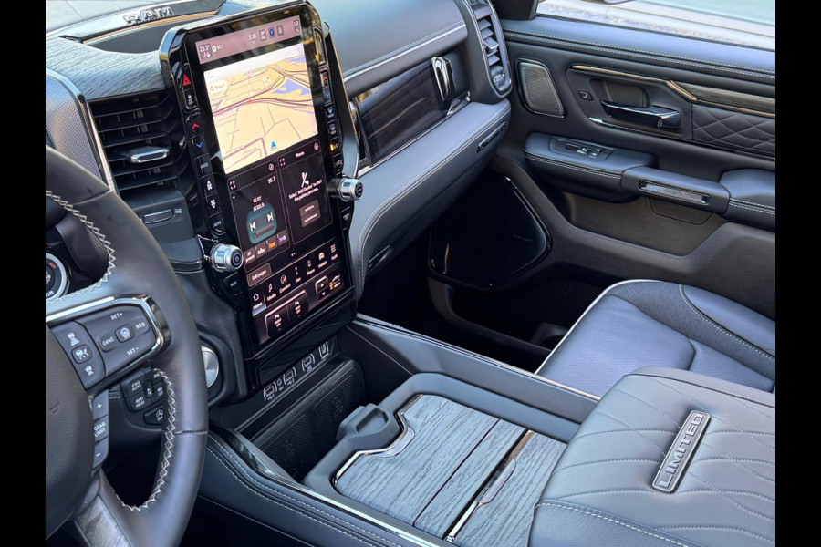 Dodge Ram 3.0 TT SST H.O. LIMITED Night MY2025 BPM-VRIJ Dodge Ram 3.0 TT SST H.O. LIMITED Night MY2025 BPM-VRIJ