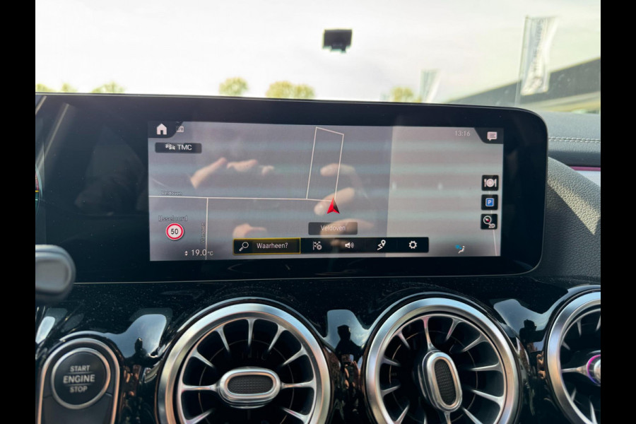 Mercedes-Benz B-Klasse 250 e AMG Panorama Leder Camera Navi Mercedes-Benz B-Klasse 250 e AMG Panorama Leder Camera Navi