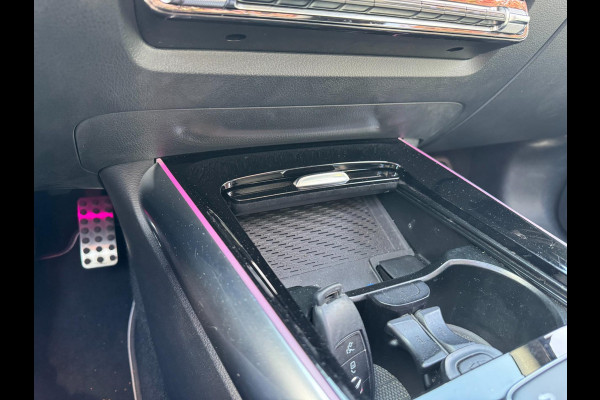 Mercedes-Benz B-Klasse 250 e AMG Panorama Leder Camera Navi Mercedes-Benz B-Klasse 250 e AMG Panorama Leder Camera Navi