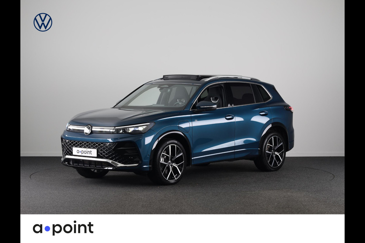 Volkswagen Tiguan 1.5 eHybrid R-Line Business 204 PK | Panoramaschuif-kanteldak | 20" lm velgen 'leeds' | Comfort pakket | Verlengde garantie 11/2028 | Volkswagen Tiguan 1.5 eHybrid R-Line Business 204 PK | Panoramaschuif-kanteldak | 20" lm velgen 'leeds' | Comfort pakket | Verlengde garantie 11/2028 |