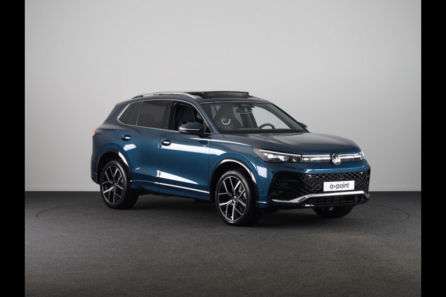 Volkswagen Tiguan 1.5 eHybrid R-Line Business 204 PK | Panoramaschuif-kanteldak | 20" lm velgen 'leeds' | Comfort pakket | Verlengde garantie 11/2028 |