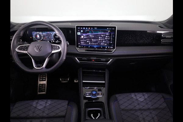 Volkswagen Tiguan 1.5 eHybrid R-Line Business 204 PK | Panoramaschuif-kanteldak | 20" lm velgen 'leeds' | Comfort pakket | Verlengde garantie 11/2028 |