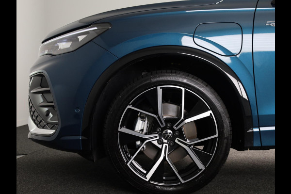 Volkswagen Tiguan 1.5 eHybrid R-Line Business 204 PK | Panoramaschuif-kanteldak | 20" lm velgen 'leeds' | Comfort pakket | Verlengde garantie 11/2028 |