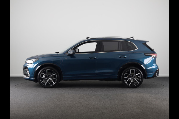 Volkswagen Tiguan 1.5 eHybrid R-Line Business 204 PK | Panoramaschuif-kanteldak | 20" lm velgen 'leeds' | Comfort pakket | Verlengde garantie 11/2028 |