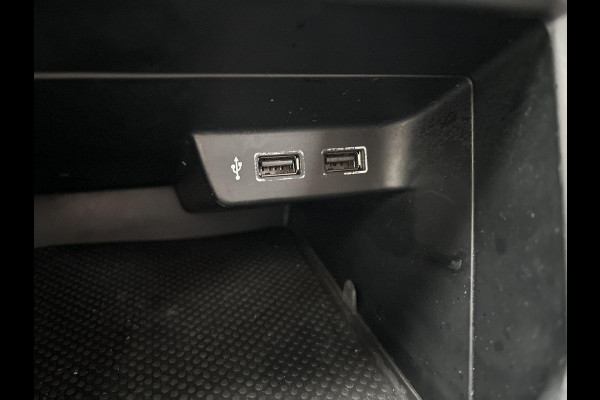 Volkswagen Polo 1.0 TSI Comfortline Volkswagen Polo 1.0 TSI Comfortline