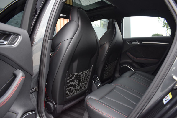 Audi RS3 Limousine 2.5 TFSI 400pk Quattro Pano | Magnetic ride | B&O Audi RS3 Limousine 2.5 TFSI 400pk Quattro Pano | Magnetic ride | B&O
