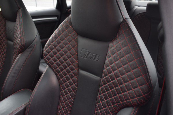 Audi RS3 Limousine 2.5 TFSI 400pk Quattro Pano | Magnetic ride | B&O Audi RS3 Limousine 2.5 TFSI 400pk Quattro Pano | Magnetic ride | B&O