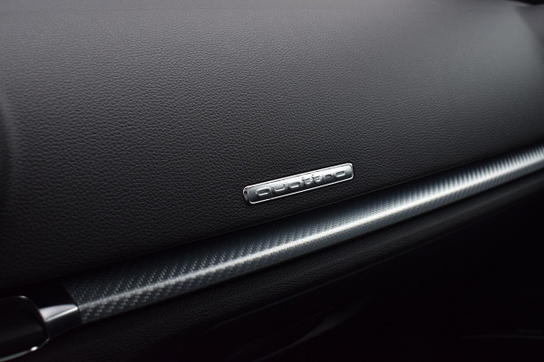 Audi RS3 Limousine 2.5 TFSI 400pk Quattro Pano | Magnetic ride | B&O Audi RS3 Limousine 2.5 TFSI 400pk Quattro Pano | Magnetic ride | B&O