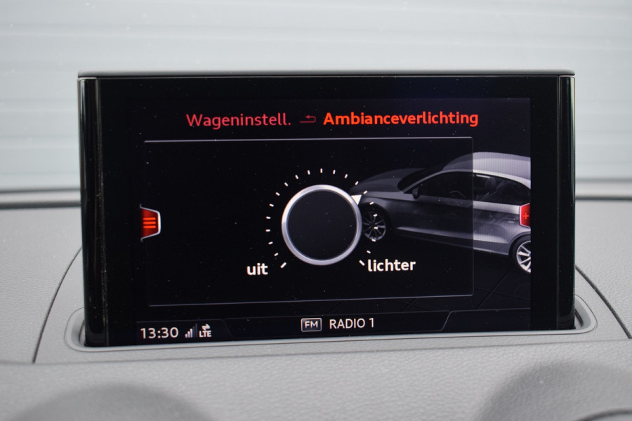Audi RS3 Limousine 2.5 TFSI 400pk Quattro Pano | Magnetic ride | B&O Audi RS3 Limousine 2.5 TFSI 400pk Quattro Pano | Magnetic ride | B&O