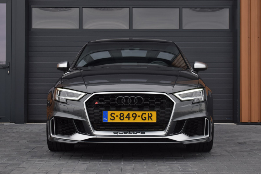 Audi RS3 Limousine 2.5 TFSI 400pk Quattro Pano | Magnetic ride | B&O Audi RS3 Limousine 2.5 TFSI 400pk Quattro Pano | Magnetic ride | B&O