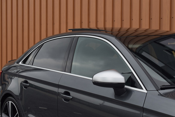 Audi RS3 Limousine 2.5 TFSI 400pk Quattro Pano | Magnetic ride | B&O Audi RS3 Limousine 2.5 TFSI 400pk Quattro Pano | Magnetic ride | B&O