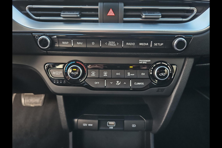 Kia e-Niro Edition 64 kWh | Stoel- en Stuuverwarwing | Adapt. Cruise | Clima | Lane Assist |