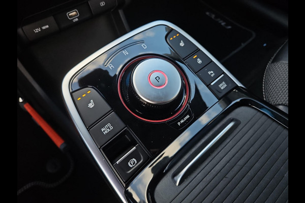 Kia e-Niro Edition 64 kWh | Stoel- en Stuuverwarwing | Adapt. Cruise | Clima | Lane Assist |