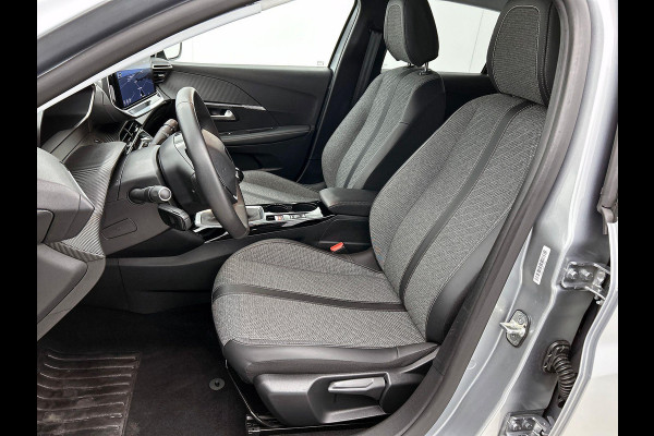 Peugeot 208 1.2 PureTech 100PK Allure AD-CRUISE | NAVI & CARPLAY | PRIVACY-GLASS