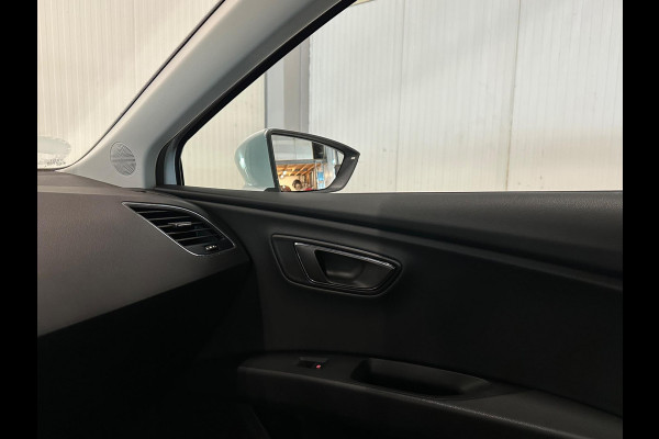 Seat León ST 1.6 TDI Style Business Intense | VIRTUAL | LED | TREKHAAK | LEDER