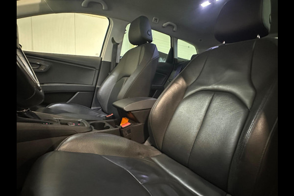 Seat León ST 1.6 TDI Style Business Intense | VIRTUAL | LED | TREKHAAK | LEDER