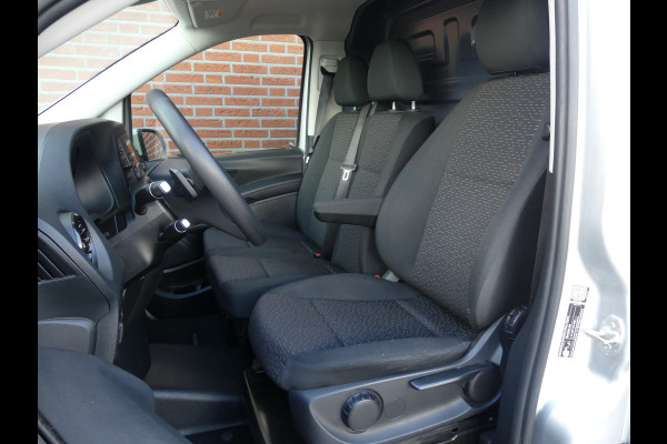 Mercedes-Benz Vito 114 CDI Lang Camera/Airco/Cruise control Mercedes-Benz Vito 114 CDI Lang Camera/Airco/Cruise control