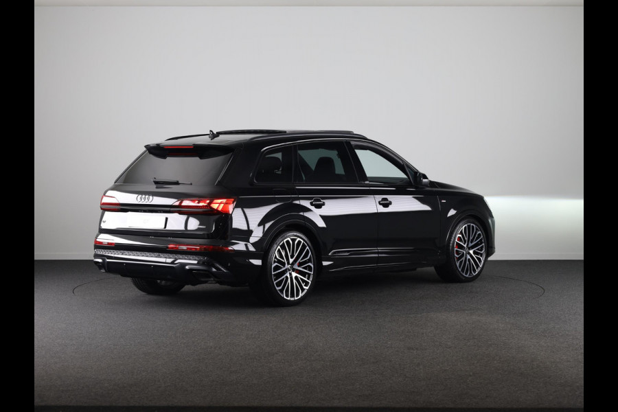 Audi Q7 60 TFSI e quattro Pro Line S Competition 490pk | Panoramdak | B&O Premium Soundsystem | ELektrisch verstl stoelen met geheugen | HD Matrix | Servo sluiting | Trekhaak Audi Q7 60 TFSI e quattro Pro Line S Competition 490pk | Panoramdak | B&O Premium Soundsystem | ELektrisch verstl stoelen met geheugen | HD Matrix | Servo sluiting | Trekhaak