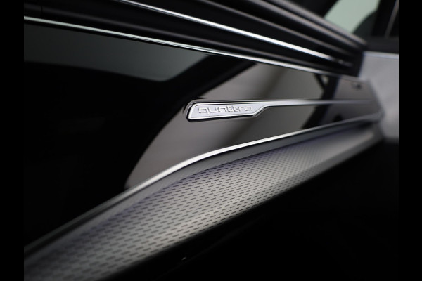 Audi Q7 60 TFSI e quattro Pro Line S Competition 490pk | Panoramdak | B&O Premium Soundsystem | ELektrisch verstl stoelen met geheugen | HD Matrix | Servo sluiting | Trekhaak Audi Q7 60 TFSI e quattro Pro Line S Competition 490pk | Panoramdak | B&O Premium Soundsystem | ELektrisch verstl stoelen met geheugen | HD Matrix | Servo sluiting | Trekhaak