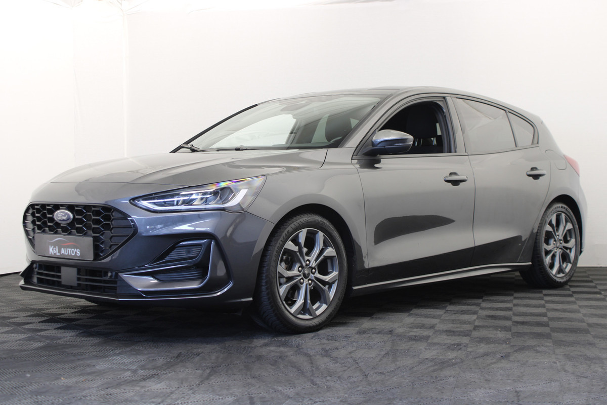 Ford Focus 1.0 EcoBoost Hybrid ST Line X |Camera|Navi| Ford Focus 1.0 EcoBoost Hybrid ST Line X |Camera|Navi|