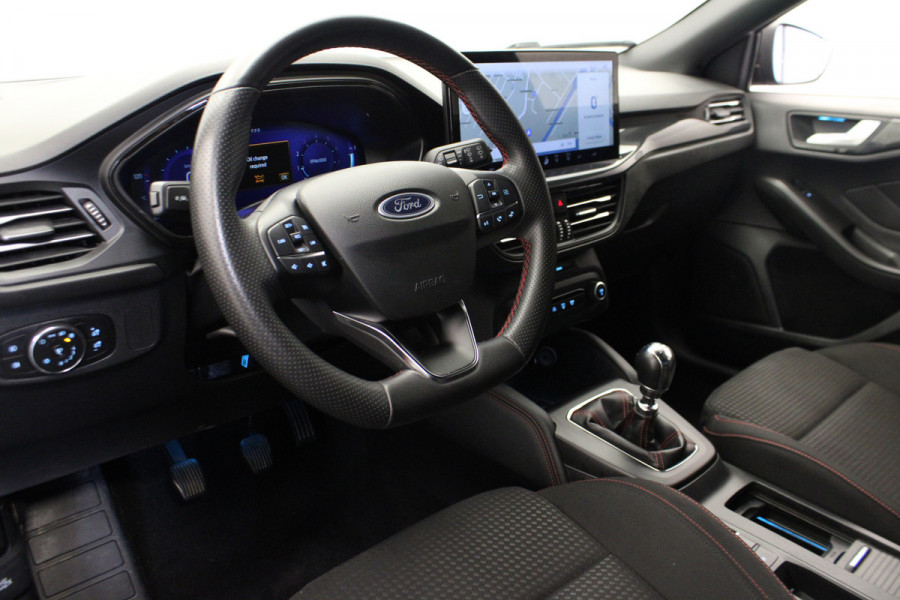 Ford Focus 1.0 EcoBoost Hybrid ST Line X |Camera|Navi| Ford Focus 1.0 EcoBoost Hybrid ST Line X |Camera|Navi|
