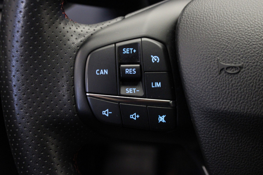 Ford Focus 1.0 EcoBoost Hybrid ST Line X |Camera|Navi| Ford Focus 1.0 EcoBoost Hybrid ST Line X |Camera|Navi|