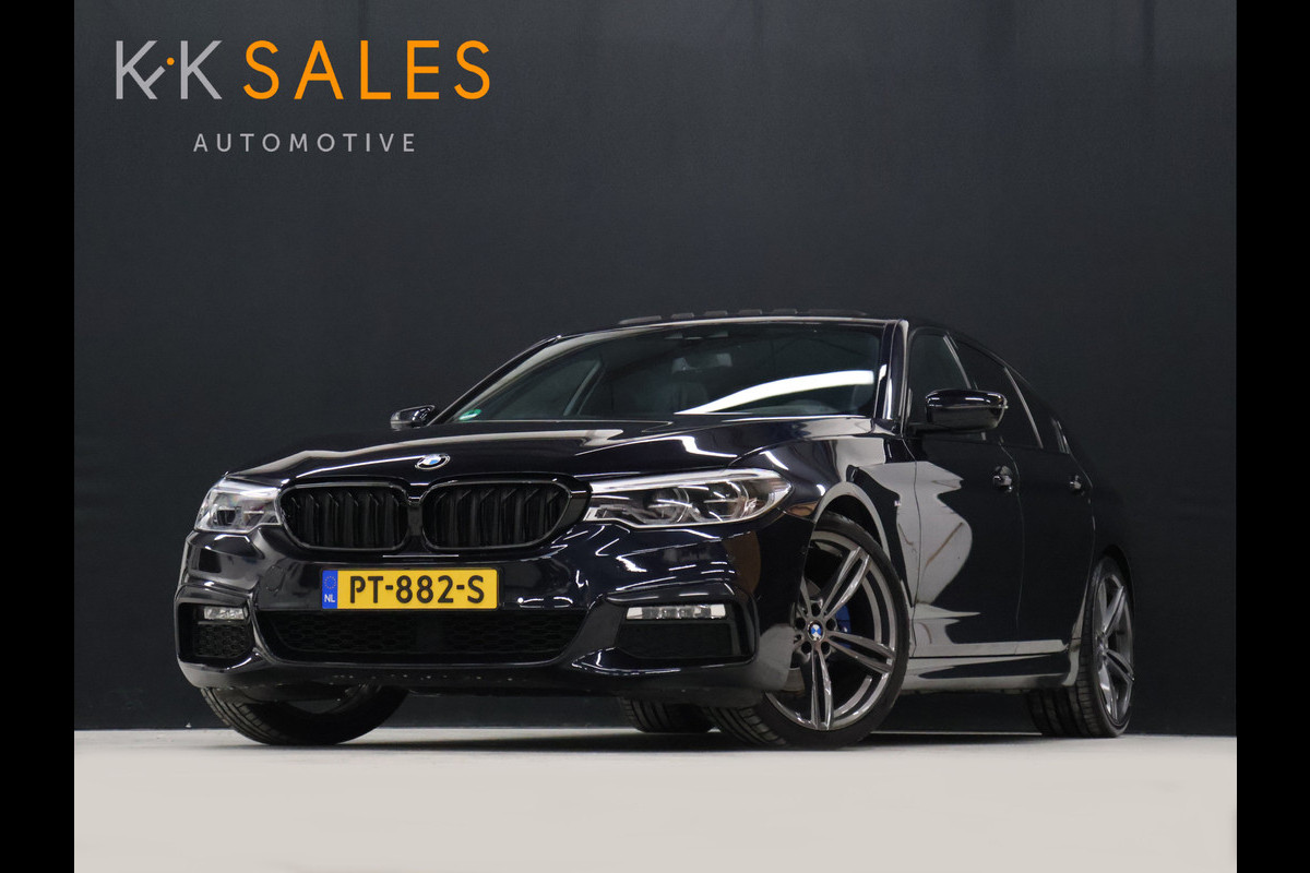 BMW 5 Serie 520i M Sport [SCHUIFKANTELDAK, MEMORY SEATS, HUD, PDC V+A, CRUISE CONTROL, APPLE CARPLAY, STOELVERWARMING, AUTOMATISCHE AIRCO, NAVIGATIE, NIEUWSTAAT]