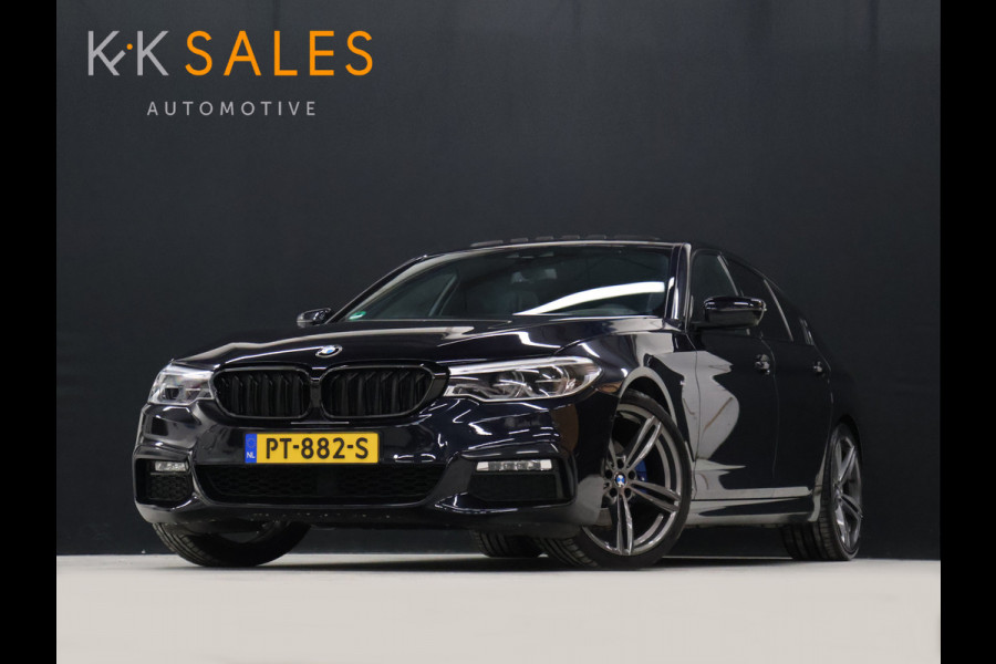 BMW 5 Serie 520i M Sport [SCHUIFKANTELDAK, MEMORY SEATS, HUD, PDC V+A, CRUISE CONTROL, APPLE CARPLAY, STOELVERWARMING, AUTOMATISCHE AIRCO, NAVIGATIE, NIEUWSTAAT]