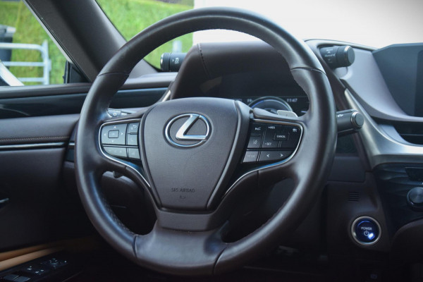 Lexus ES 300h Business Line LEDEREN BEKLEDING/KEYLESS/CAMERA
