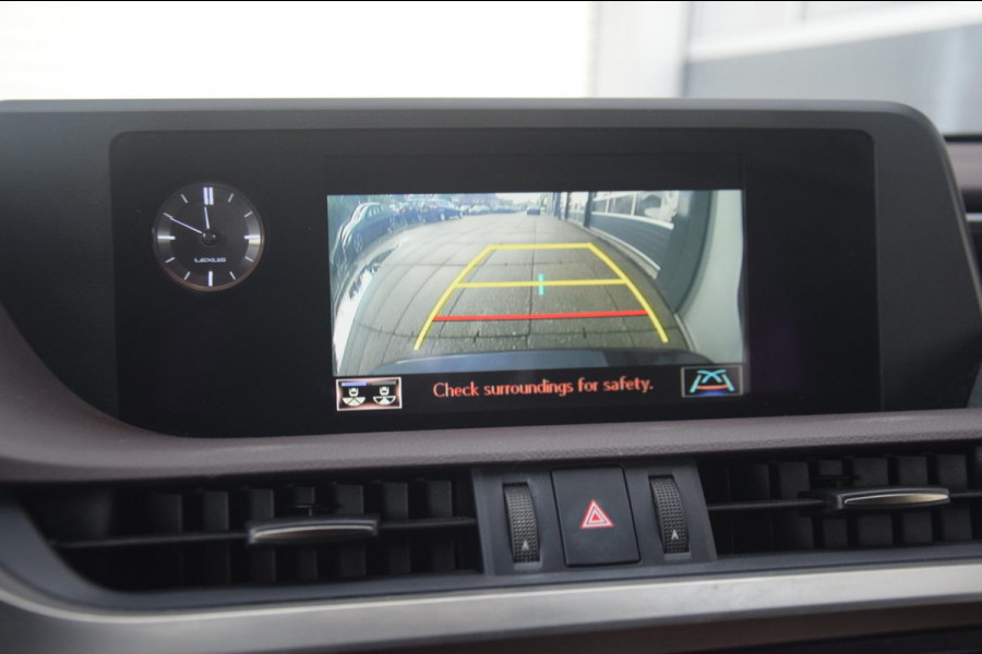 Lexus ES 300h Business Line LEDEREN BEKLEDING/KEYLESS/CAMERA