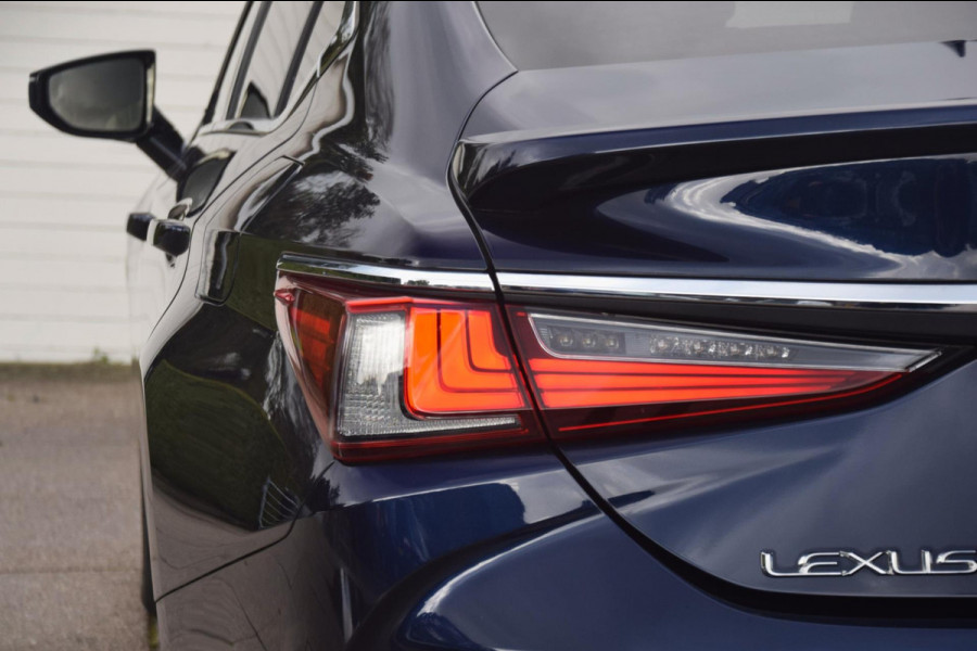 Lexus ES 300h Business Line LEDEREN BEKLEDING/KEYLESS/CAMERA