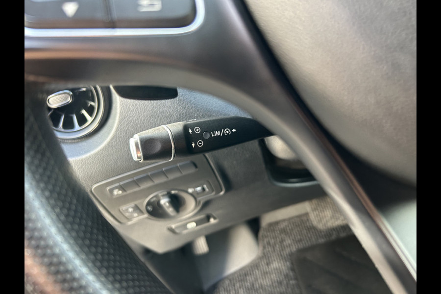 Mercedes-Benz Vito 114 CDI Lang / 9G-TRONIC / Trekhaak / Camera / Parkeersensoren / Navigatie / Cruise control / Airco / Achterdeuren Mercedes-Benz Vito 114 CDI Lang / 9G-TRONIC / Trekhaak / Camera / Parkeersensoren / Navigatie / Cruise control / Airco / Achterdeuren