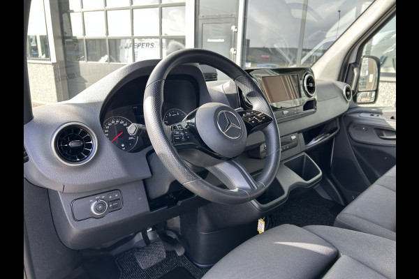 Mercedes-Benz Sprinter 317 CDI L2 H2 PRO Facelift / LED / MBUX / Navigatie / Camera / Parkeersensoren / Cruise control / Airco / 270 Graden achterdeure Mercedes-Benz Sprinter 317 CDI L2 H2 PRO Facelift / LED / MBUX / Navigatie / Camera / Parkeersensoren / Cruise control / Airco / 270 Graden achterdeure