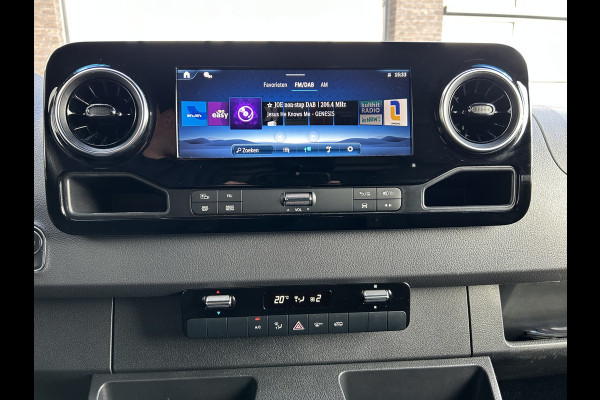 Mercedes-Benz Sprinter 317 CDI L2 H2 PRO Facelift / LED / MBUX / Navigatie / Camera / Parkeersensoren / Cruise control / Airco / 270 Graden achterdeure Mercedes-Benz Sprinter 317 CDI L2 H2 PRO Facelift / LED / MBUX / Navigatie / Camera / Parkeersensoren / Cruise control / Airco / 270 Graden achterdeure