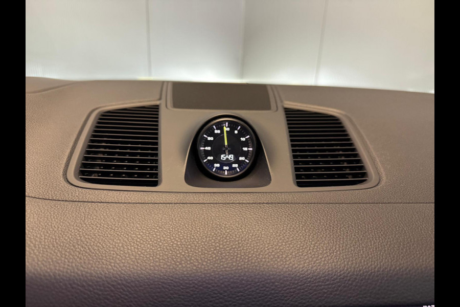 Porsche Cayenne Coupé 3.0 E-Hybrid-PANO-ACC-HEAD UP-MATRIX-LUCHTV.-TREKHAAK-ZEER COMPLEET