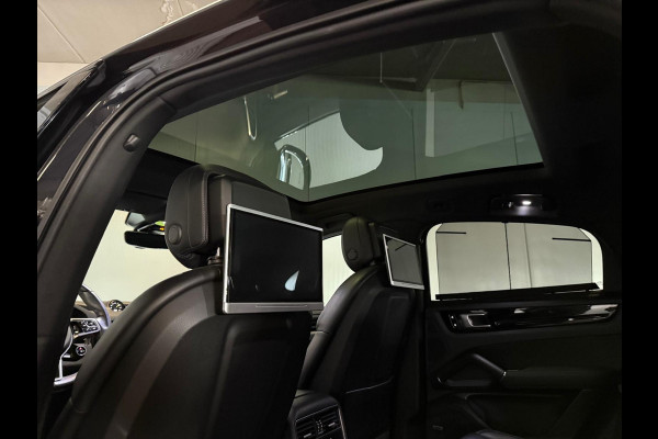 Porsche Cayenne Coupé 3.0 E-Hybrid-PANO-ACC-HEAD UP-MATRIX-LUCHTV.-TREKHAAK-ZEER COMPLEET
