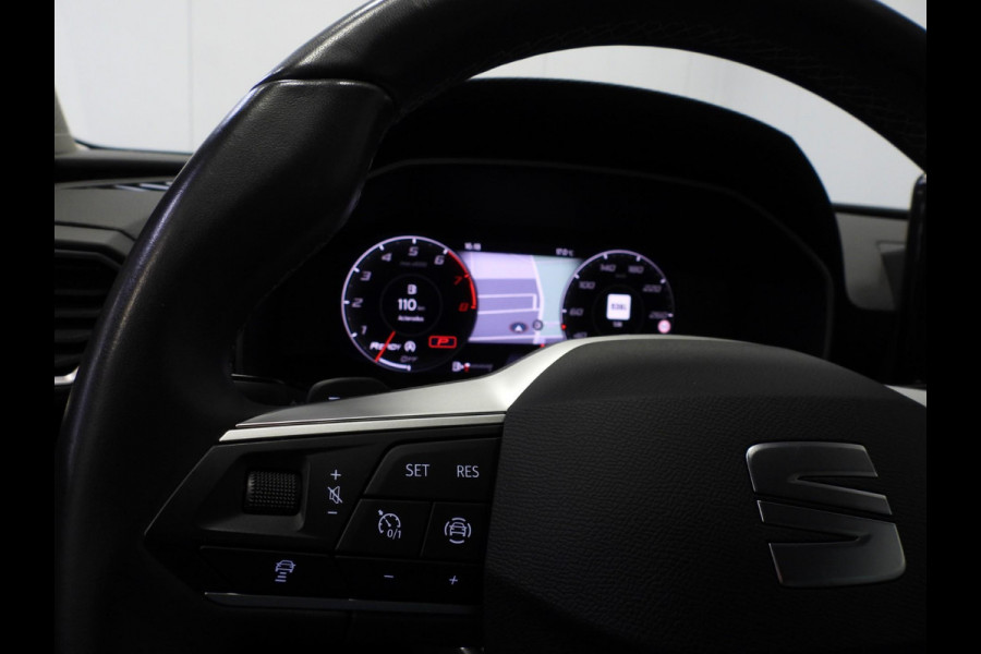 Seat Leon Sportstourer 1.0 eTSI Aut. Style Business Intense NAVI/CAMERA/LED/TREKH./17"LMV!