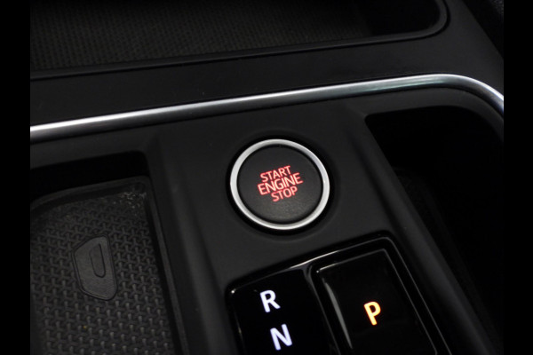 Seat Leon Sportstourer 1.0 eTSI Aut. Style Business Intense NAVI/CAMERA/LED/TREKH./17"LMV!