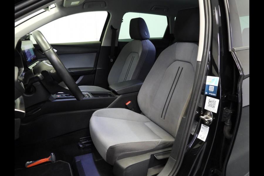 Seat Leon Sportstourer 1.0 eTSI Aut. Style Business Intense NAVI/CAMERA/LED/TREKH./17"LMV!