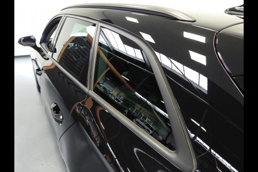 Seat Leon Sportstourer 1.0 eTSI Aut. Style Business Intense NAVI/CAMERA/LED/TREKH./17"LMV!