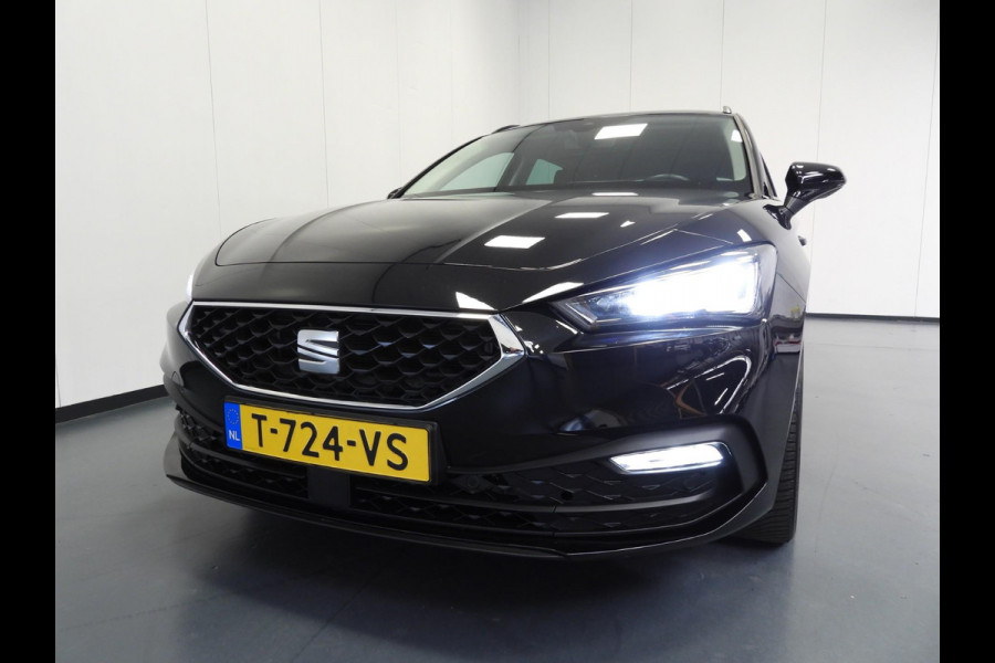 Seat Leon Sportstourer 1.0 eTSI Aut. Style Business Intense NAVI/CAMERA/LED/TREKH./17"LMV!