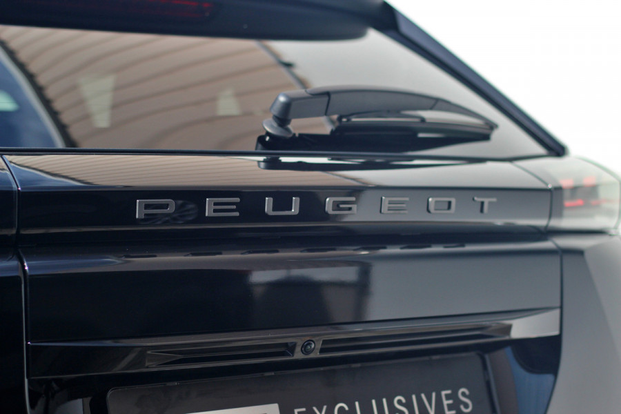 Peugeot 2008 1.2 PureTech 130 Allure | ACC | 360 | Carplay | Keyless Peugeot 2008 1.2 PureTech 130 Allure | ACC | 360 | Carplay | Keyless