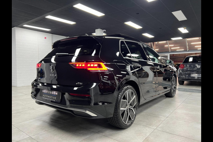 Volkswagen Golf 1.5 eTSI 50 Edition | Pano | Head-up |360Cam Volkswagen Golf 1.5 eTSI 50 Edition | Pano | Head-up |360Cam