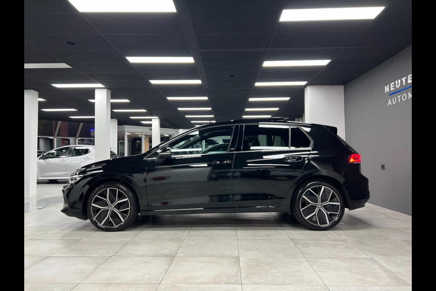 Volkswagen Golf 1.5 eTSI 50 Edition | Pano | Head-up |360Cam Volkswagen Golf 1.5 eTSI 50 Edition | Pano | Head-up |360Cam