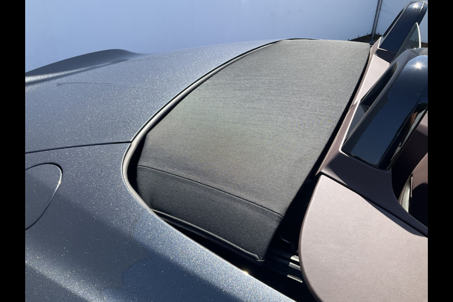 Aston Martin Vantage Roadster 4.0 V8 360° Leer Sportzetels 21 Inch Xenon-Grey 10.487KM! Aston Martin Vantage Roadster 4.0 V8 360° Leer Sportzetels 21 Inch Xenon-Grey 10.487KM!