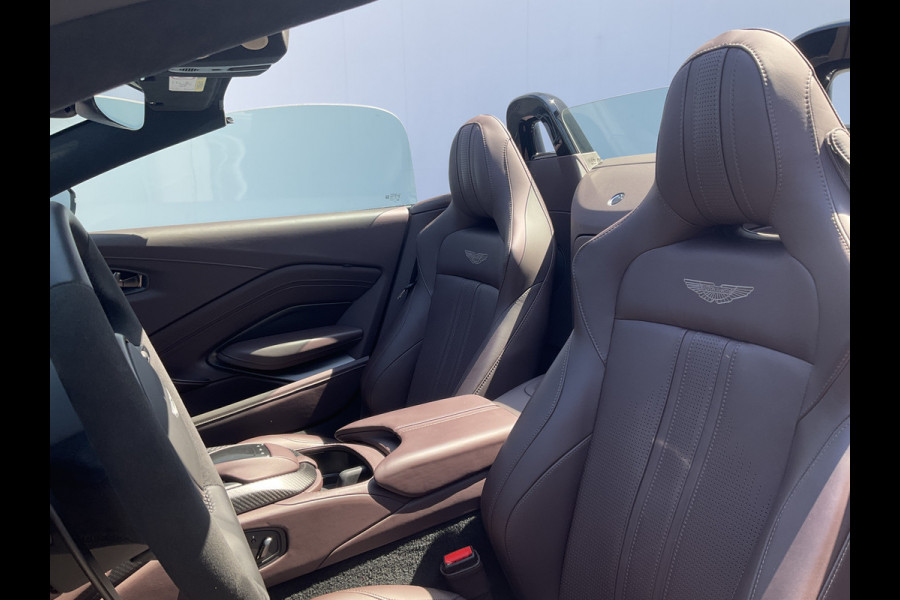Aston Martin Vantage Roadster 4.0 V8 360° Leer Sportzetels 21 Inch Xenon-Grey 10.487KM! Aston Martin Vantage Roadster 4.0 V8 360° Leer Sportzetels 21 Inch Xenon-Grey 10.487KM!
