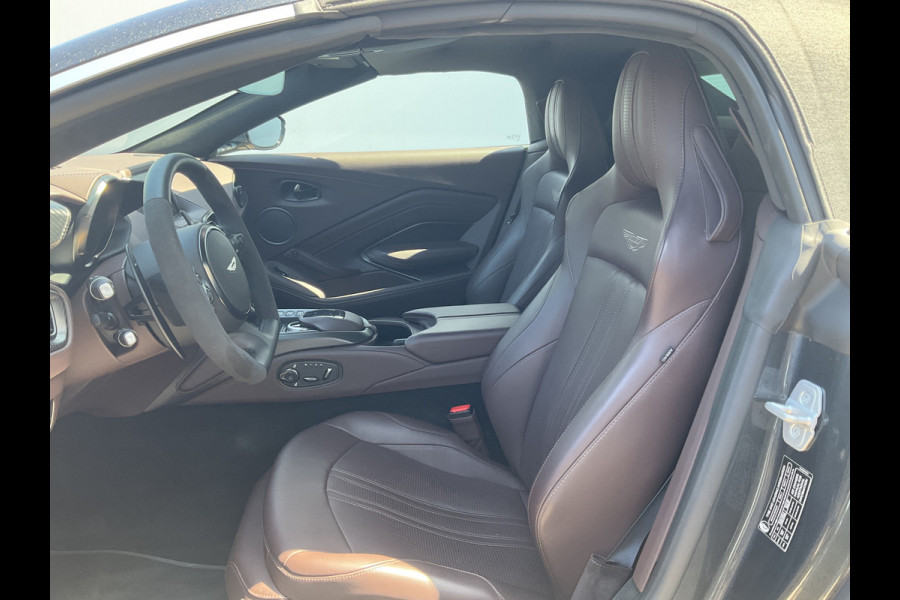 Aston Martin Vantage Roadster 4.0 V8 360° Leer Sportzetels 21 Inch Xenon-Grey 10.487KM! Aston Martin Vantage Roadster 4.0 V8 360° Leer Sportzetels 21 Inch Xenon-Grey 10.487KM!