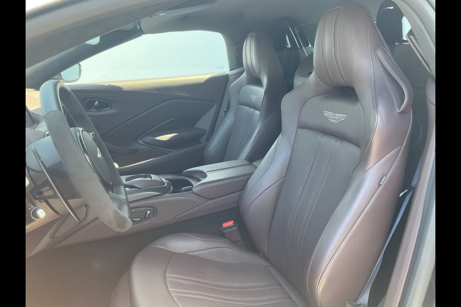 Aston Martin Vantage Roadster 4.0 V8 360° Leer Sportzetels 21 Inch Xenon-Grey 10.487KM! Aston Martin Vantage Roadster 4.0 V8 360° Leer Sportzetels 21 Inch Xenon-Grey 10.487KM!