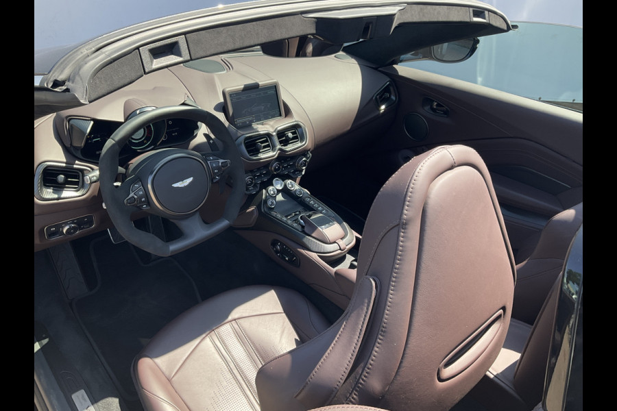 Aston Martin Vantage Roadster 4.0 V8 360° Leer Sportzetels 21 Inch Xenon-Grey 10.487KM! Aston Martin Vantage Roadster 4.0 V8 360° Leer Sportzetels 21 Inch Xenon-Grey 10.487KM!